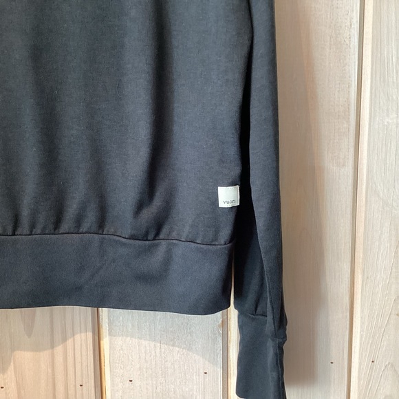 Vuori Daydream Crew Performance Top - Picture 4 of 6